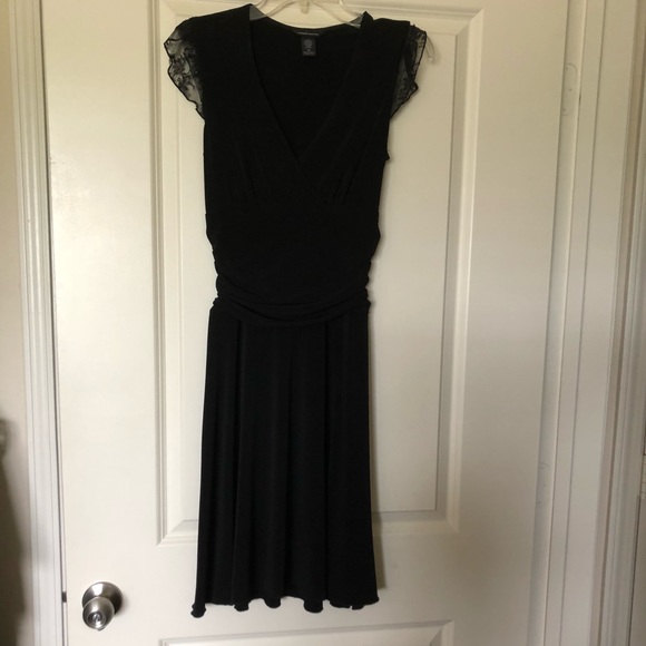 Black simple dress v neck - Picture 1 of 2